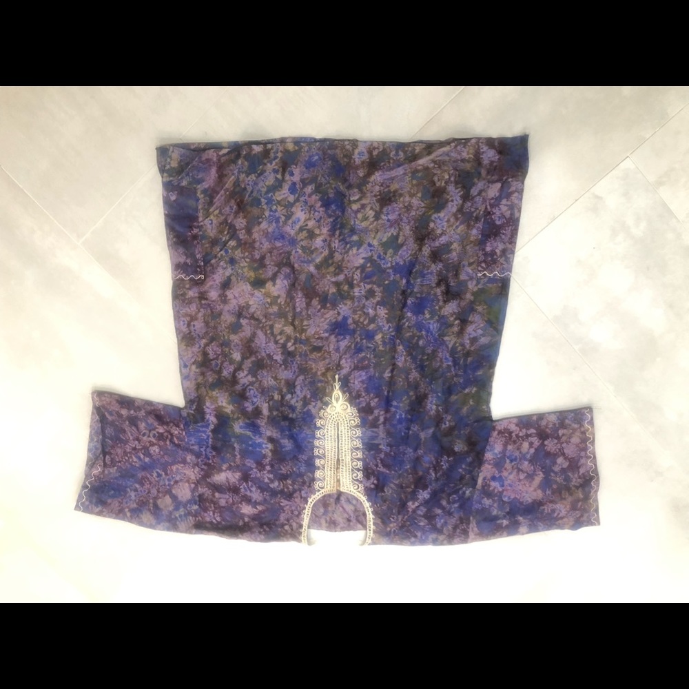 Floral dashika